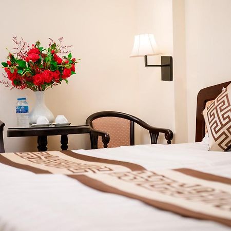 Thanh Thu Hotel Hô Chi Minh-Ville Extérieur photo